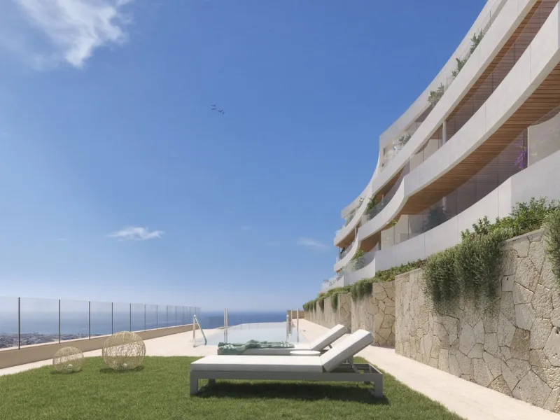 An exciting new construction in Rincon de la Victoria focusing on natural light, warm materials and architecture designed to enjoy everyday well-being.