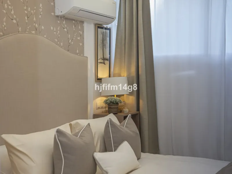 We are delighted to present this stunning, fully refurbished 4-bedroom townhouse located in the sought-after San Javier urbanisation in Nueva Andalucía, within the prestigious Marbella area. Set in a charming and very intimate residential community of jus