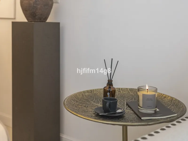 We are delighted to present this stunning, fully refurbished 4-bedroom townhouse located in the sought-after San Javier urbanisation in Nueva Andalucía, within the prestigious Marbella area. Set in a charming and very intimate residential community of jus