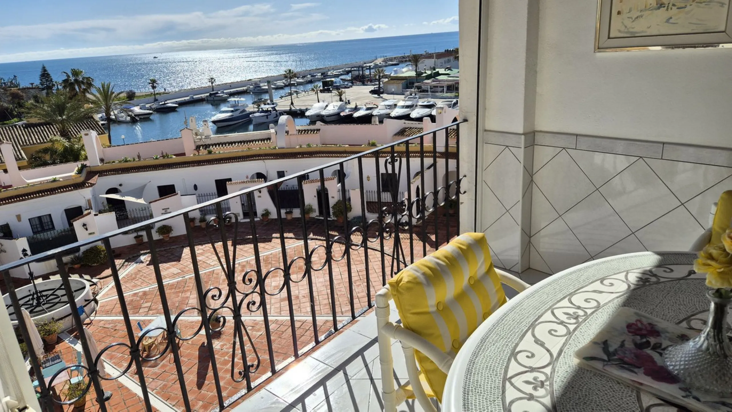 BEACHFRONT OPPORTUNITY and a Perfect rental investment.