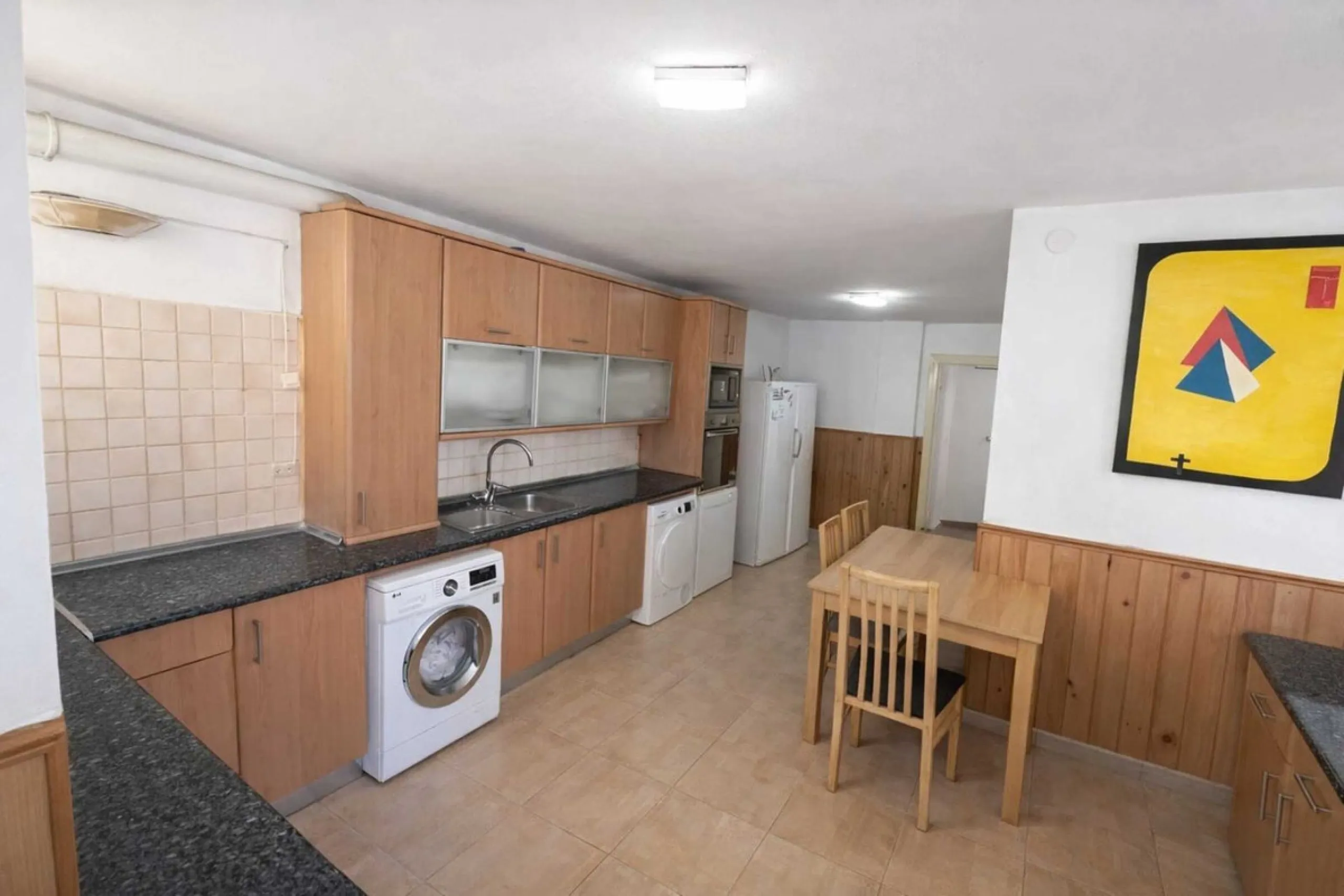 Elegant flat with great potential in Parque San Enrique – Marbella