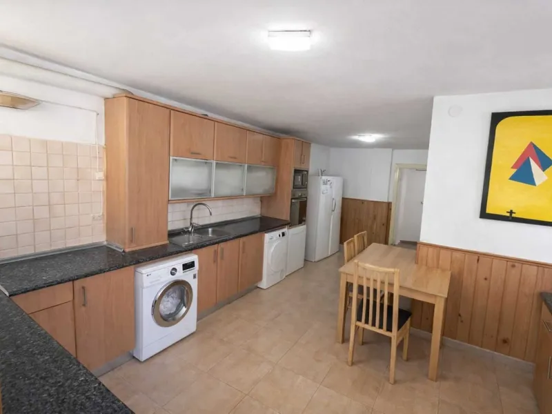 Elegant flat with great potential in Parque San Enrique – Marbella