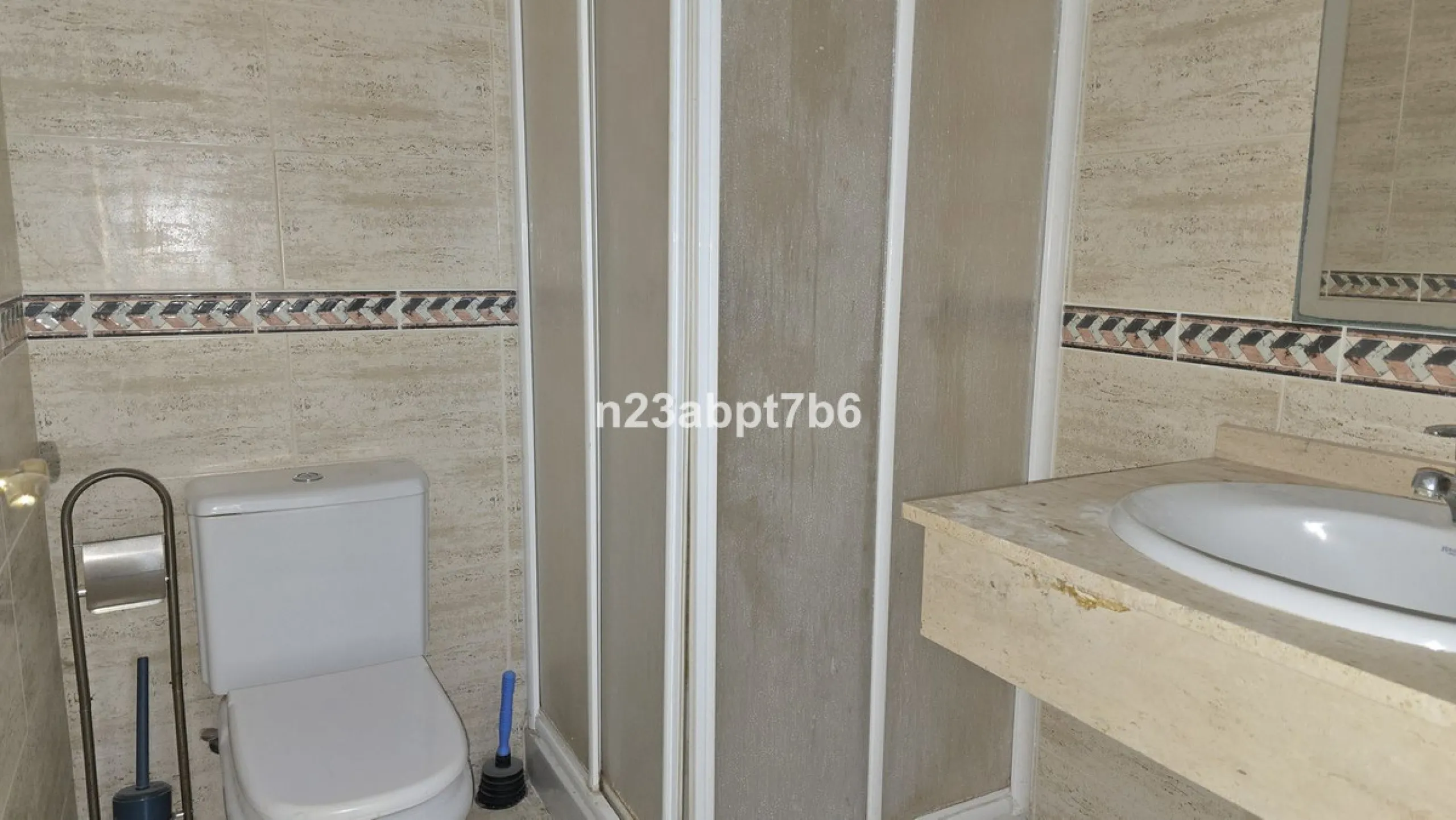 Beautiful two-bedroom, two-bathroom apartment in the heart of Nueva Andalucia, the Marbella's Golf Valley.