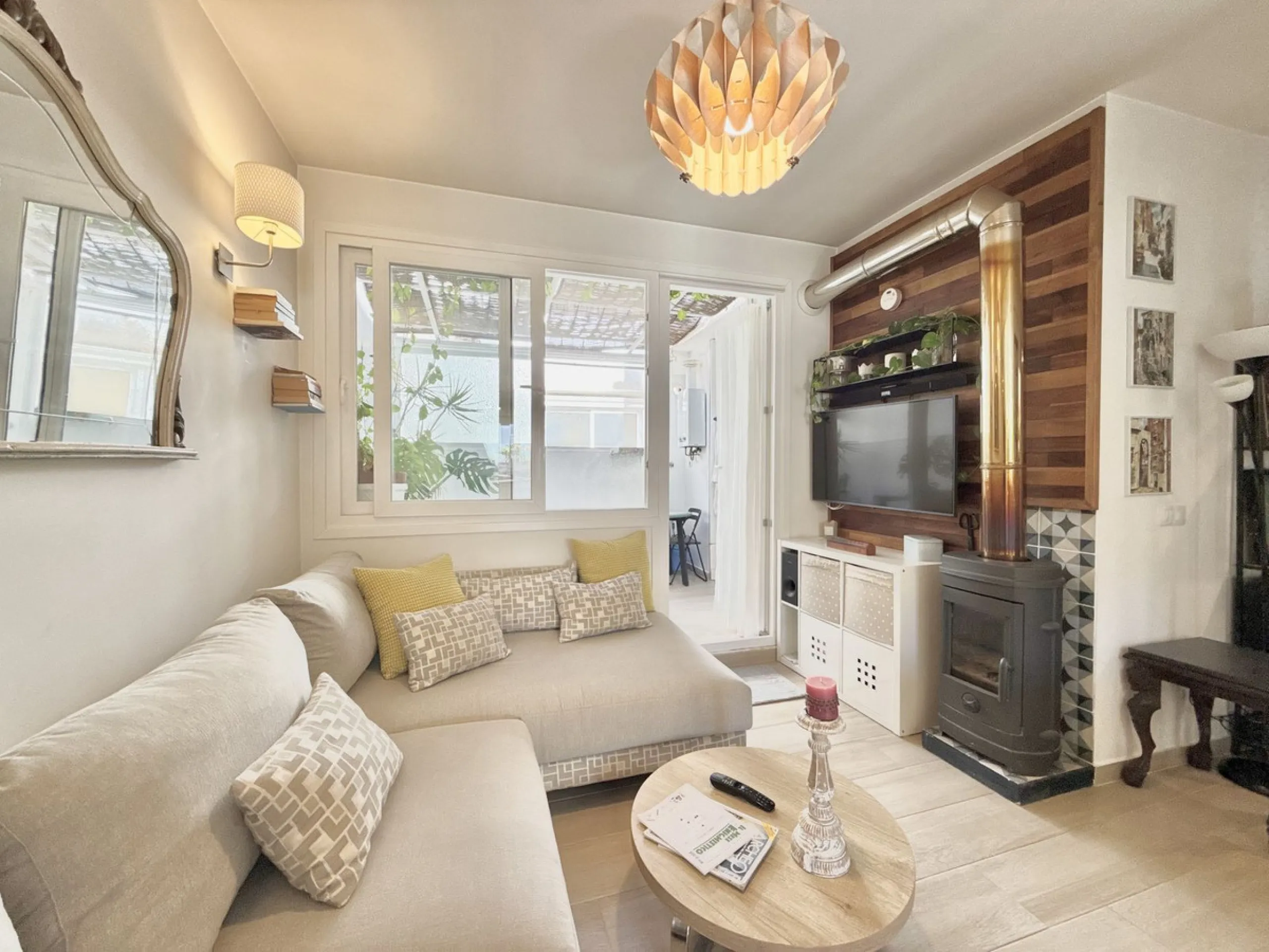 A true gem less than 200 meters from the beach in one of the best areas of Fuengirola.