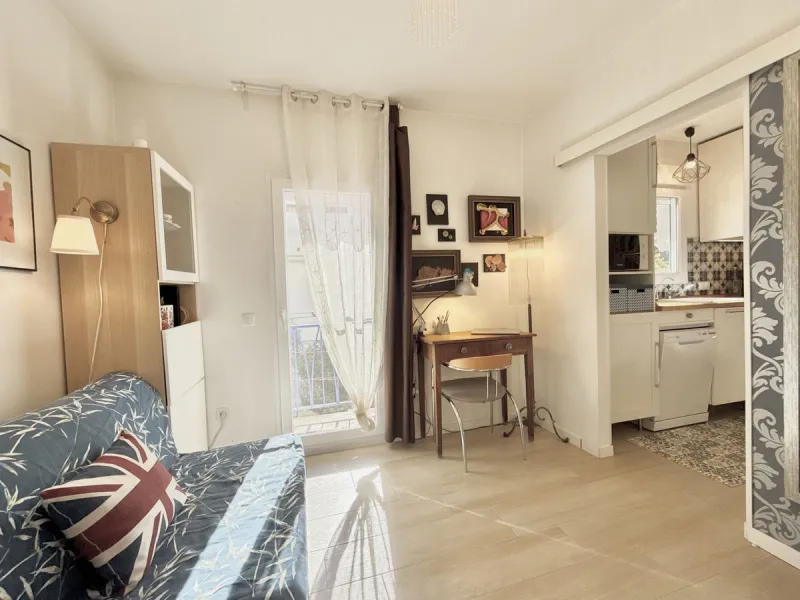 A true gem less than 200 meters from the beach in one of the best areas of Fuengirola.