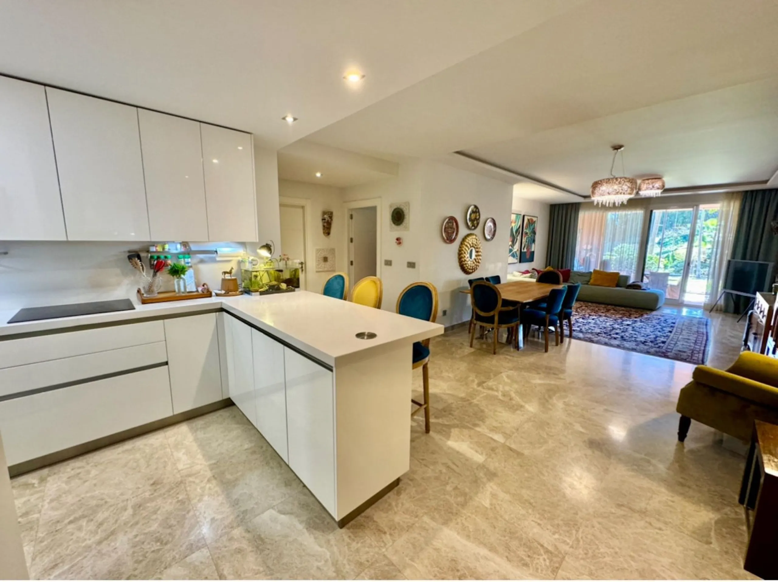 Beautiful Ground floor apartment in Nueva Andalucía.