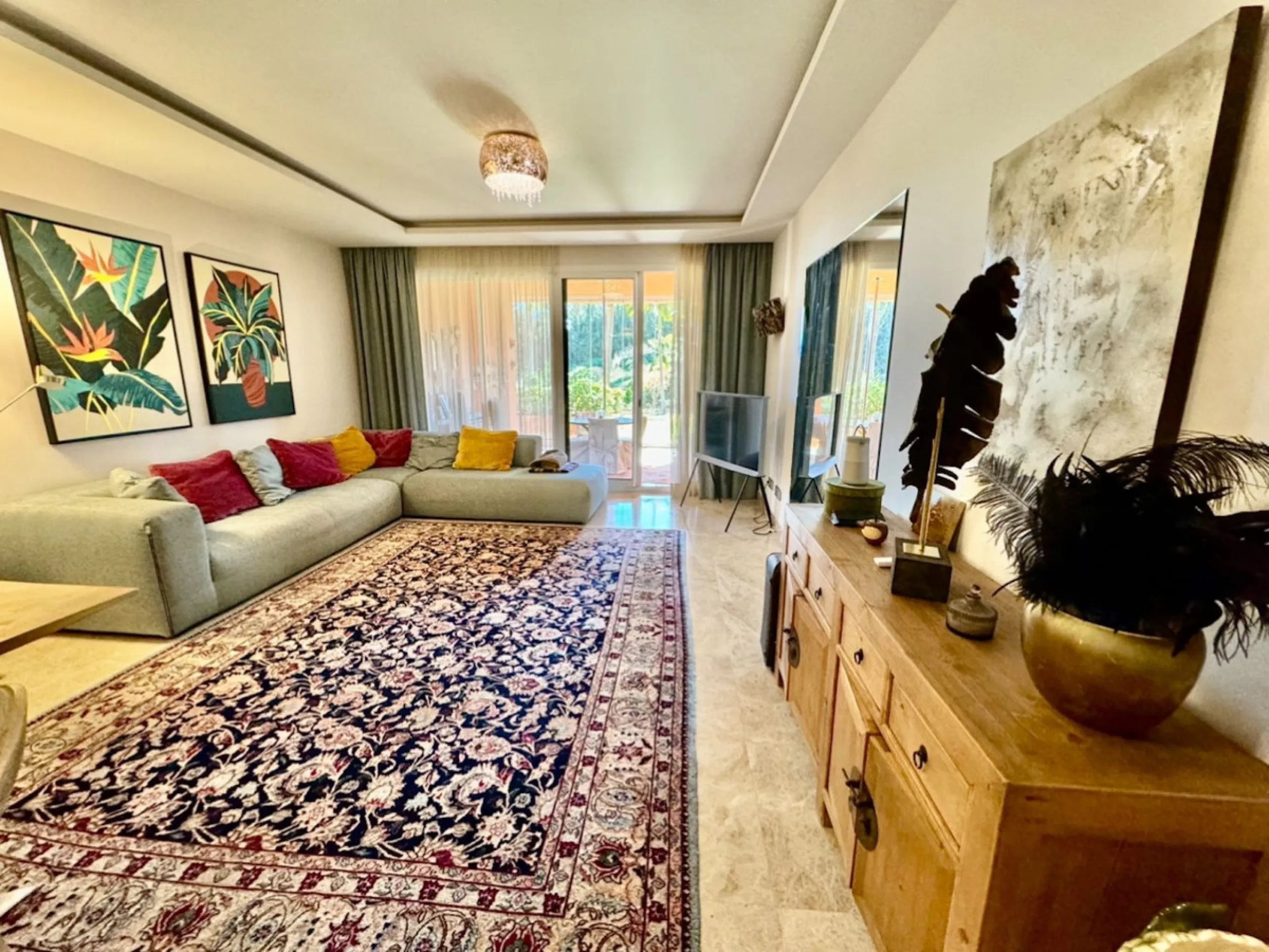 Beautiful Ground floor apartment in Nueva Andalucía.