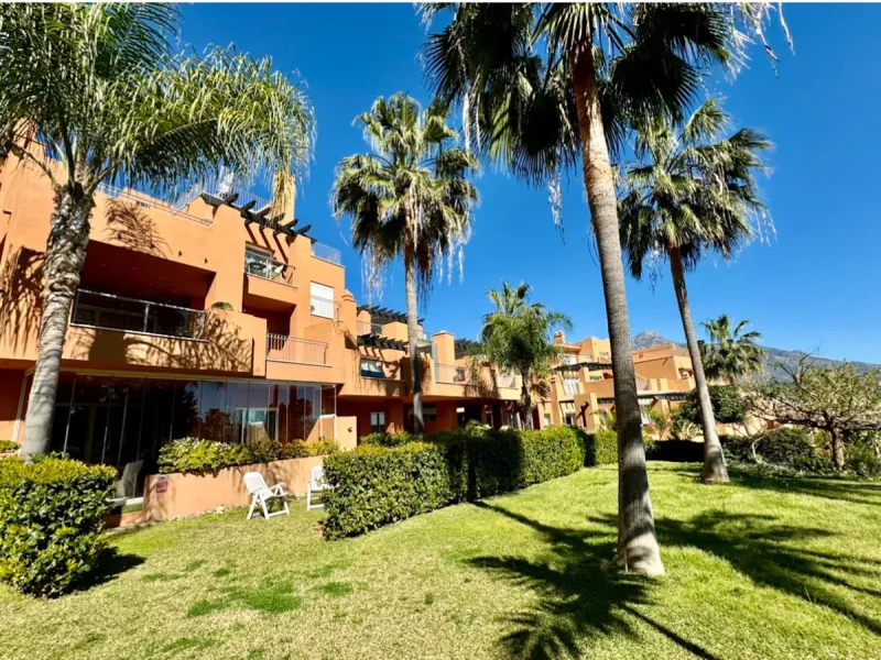 Beautiful Ground floor apartment in Nueva Andalucía.