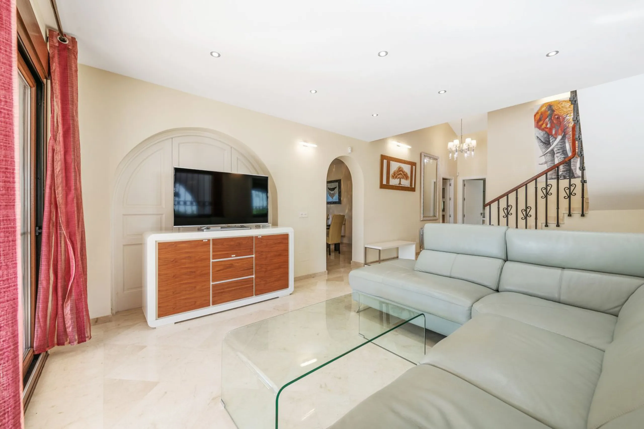 Andalusian style modernized Villa, located in Atalaya Alta.