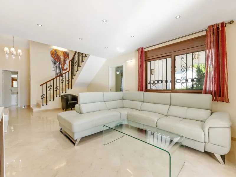 Andalusian style modernized Villa, located in Atalaya Alta.