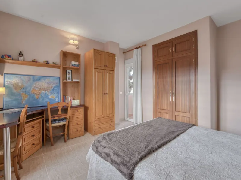 Diese beeindruckende Villa mit Aussicht – der ideale Rückzugsort für Ihre Familie