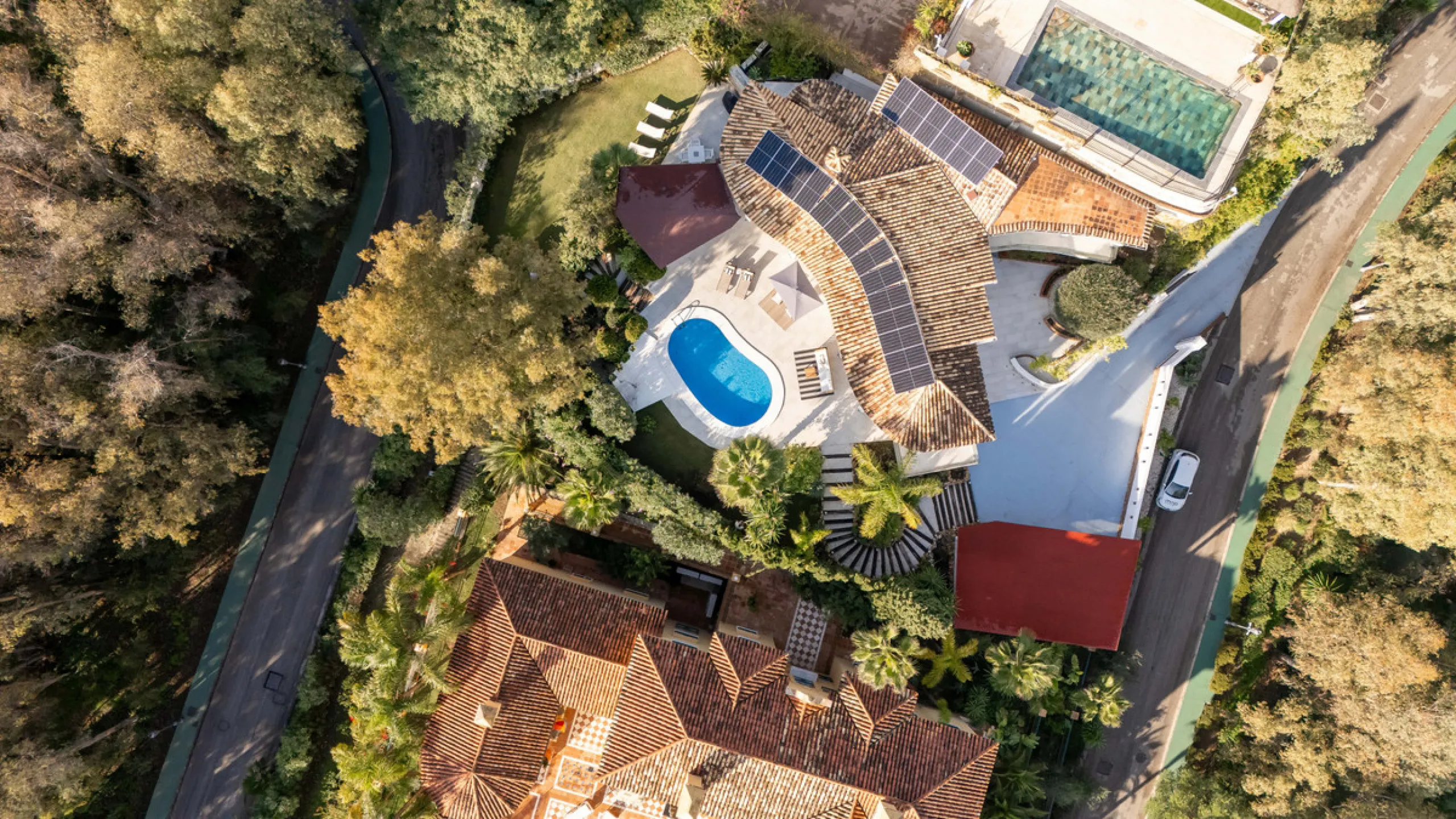 Introducing a stunning contemporary villa located in the prestigious, gated community of El Herrojo, Benahavís — one of Marbella's most desirable addresses. This elegant home combines modern luxury with serene Mediterranean living, offering privacy, secur