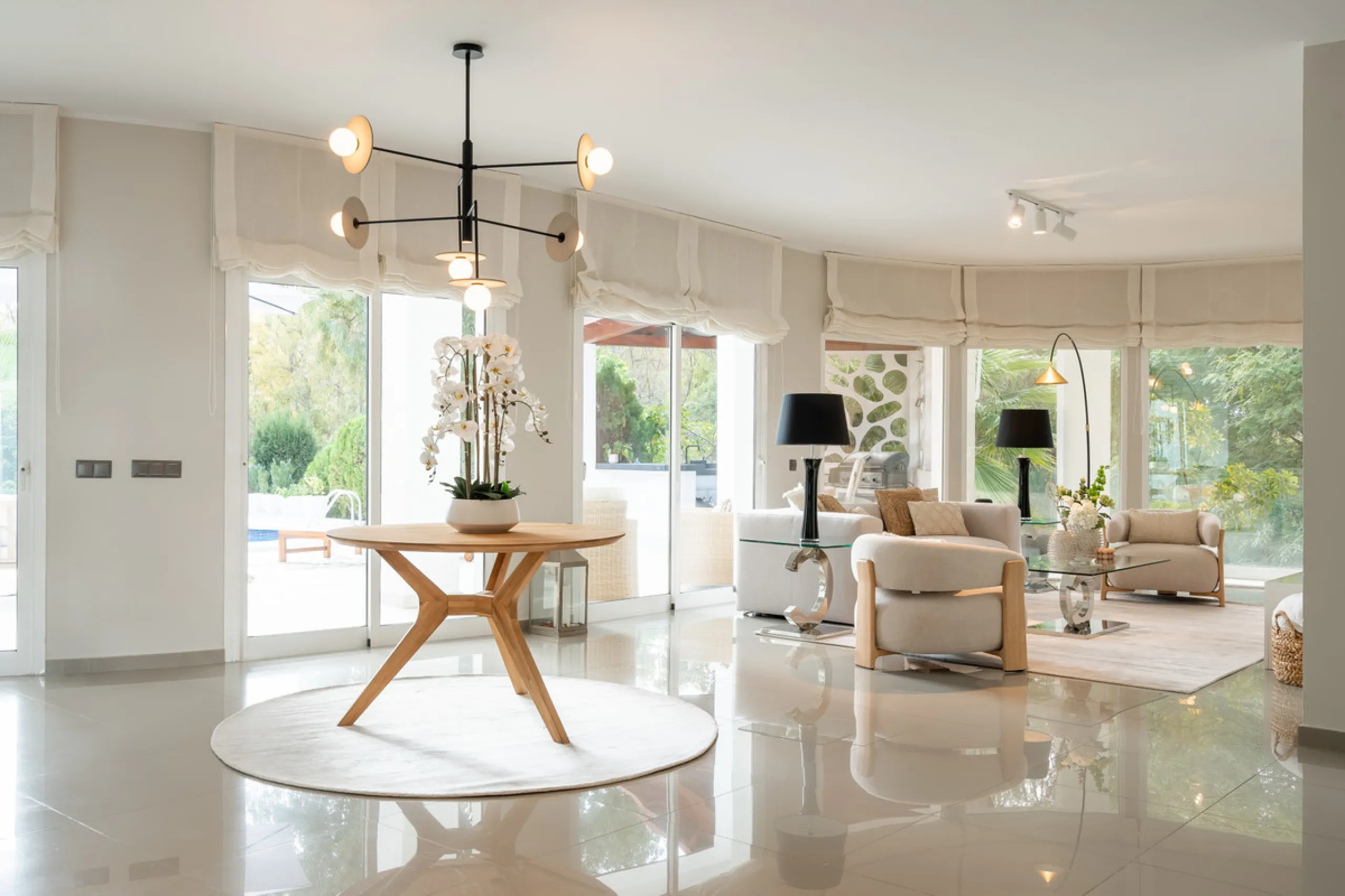 Introducing a stunning contemporary villa located in the prestigious, gated community of El Herrojo, Benahavís — one of Marbella's most desirable addresses. This elegant home combines modern luxury with serene Mediterranean living, offering privacy, secur