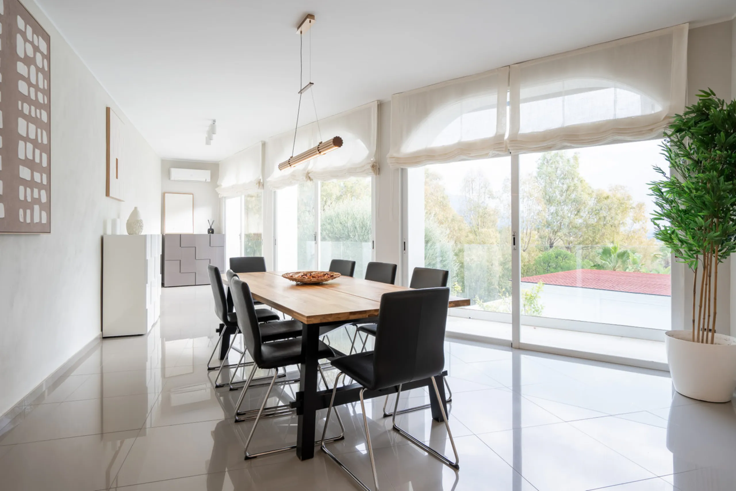 Introducing a stunning contemporary villa located in the prestigious, gated community of El Herrojo, Benahavís — one of Marbella's most desirable addresses. This elegant home combines modern luxury with serene Mediterranean living, offering privacy, secur
