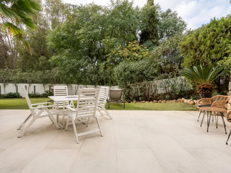 Introducing a stunning contemporary villa located in the prestigious, gated community of El Herrojo, Benahavís — one of Marbella's most desirable addresses. This elegant home combines modern luxury with serene Mediterranean living, offering privacy, secur