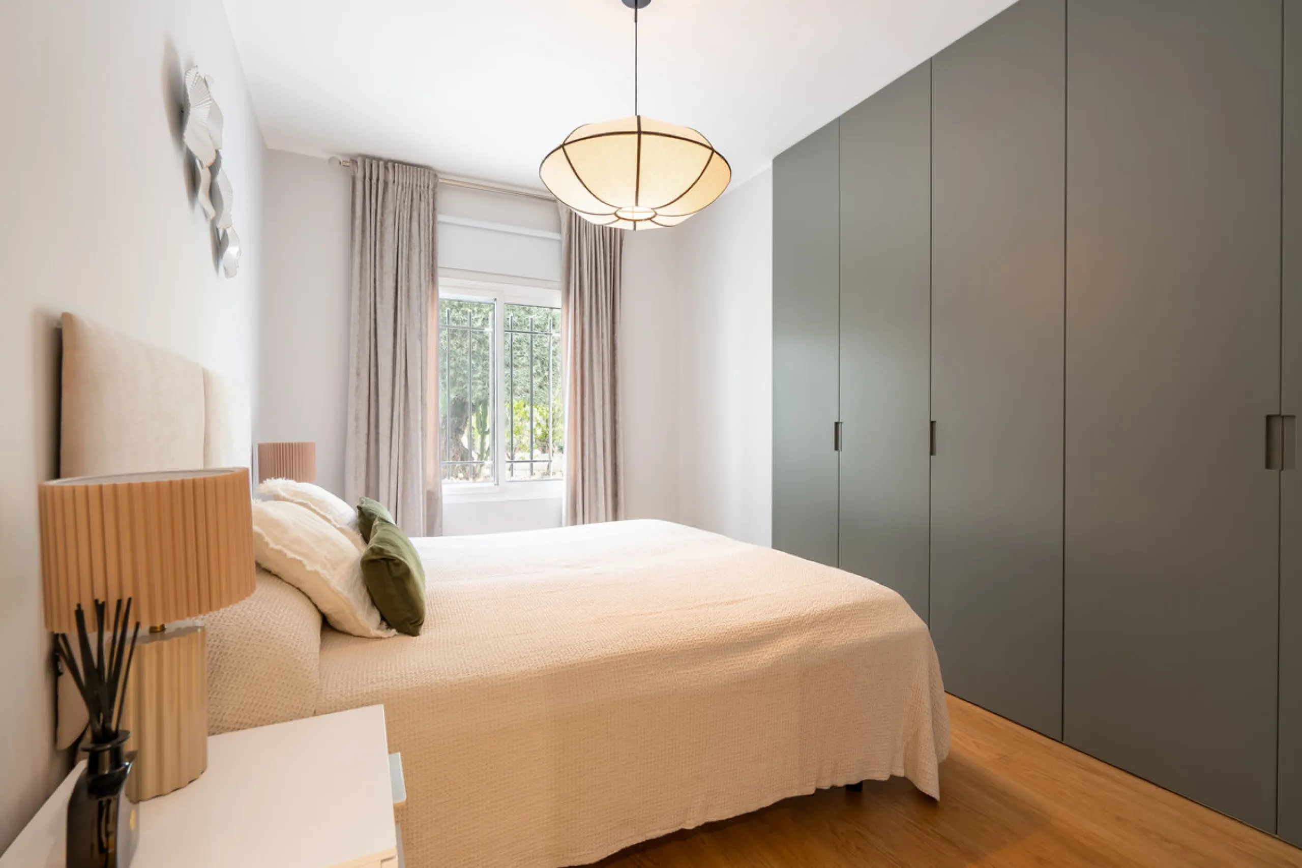 Introducing a stunning contemporary villa located in the prestigious, gated community of El Herrojo, Benahavís — one of Marbella's most desirable addresses. This elegant home combines modern luxury with serene Mediterranean living, offering privacy, secur