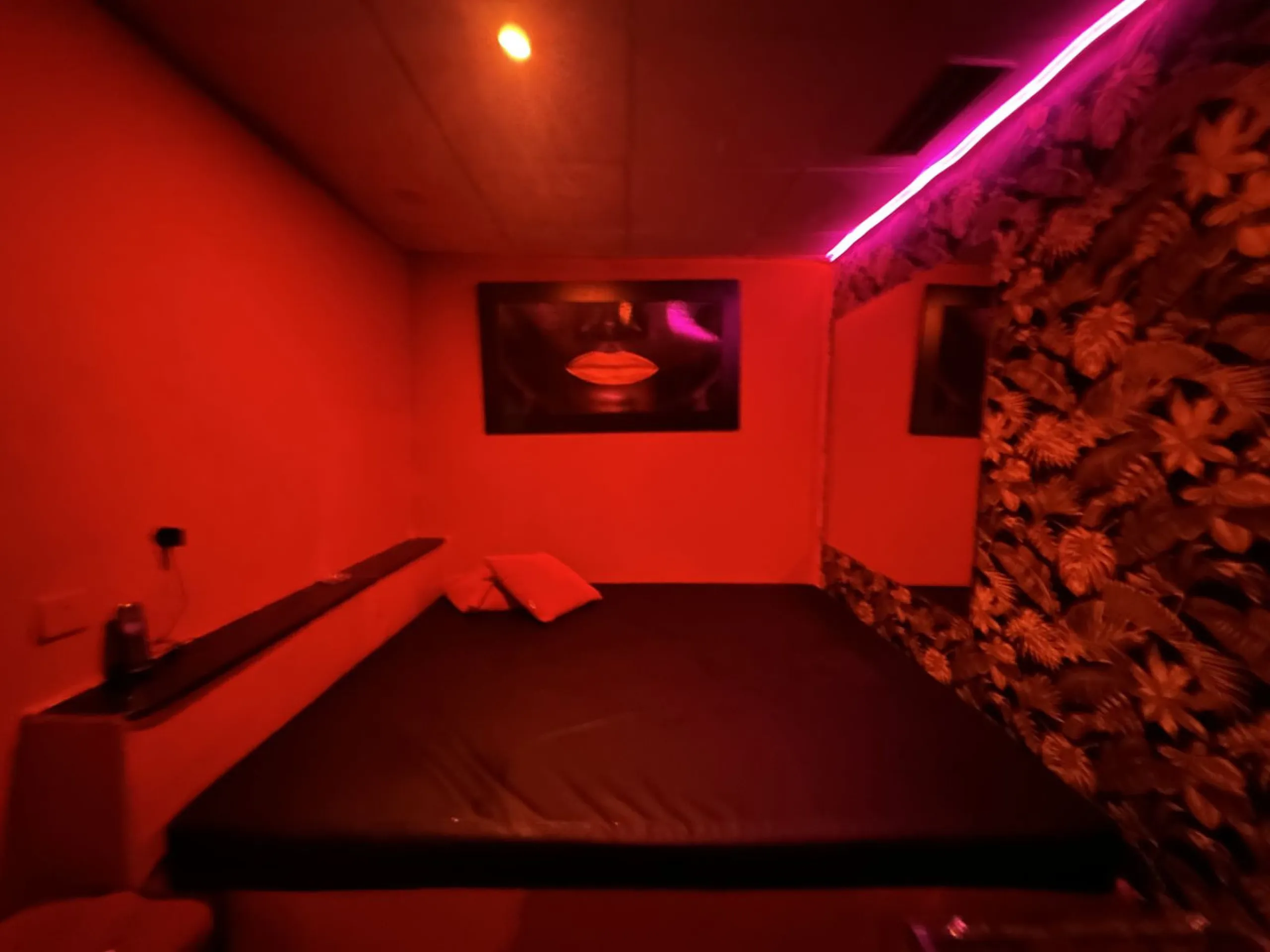 Commercial - Bar в продаже в Marbella, Málaga. Площадь дома 145 м²