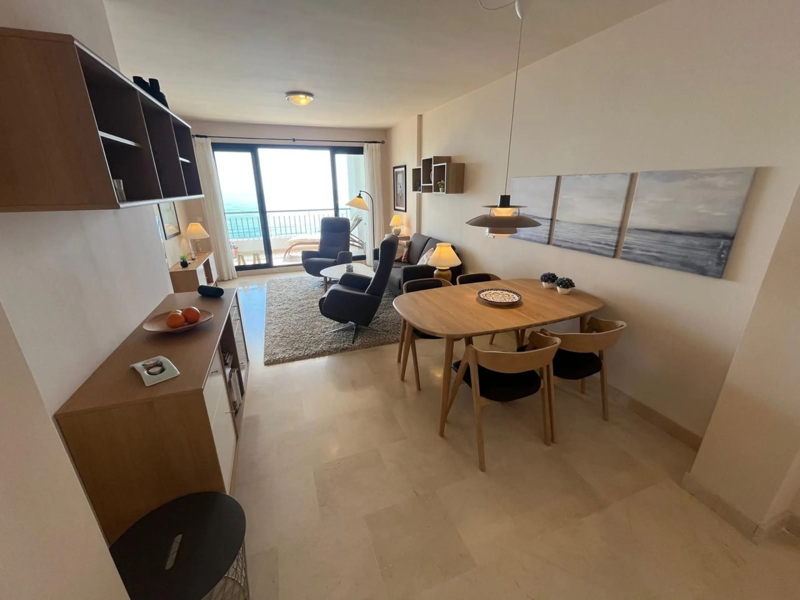 FANTASTIC PANORAMIC VIEWS TO THE SEA & MOUNTAINS