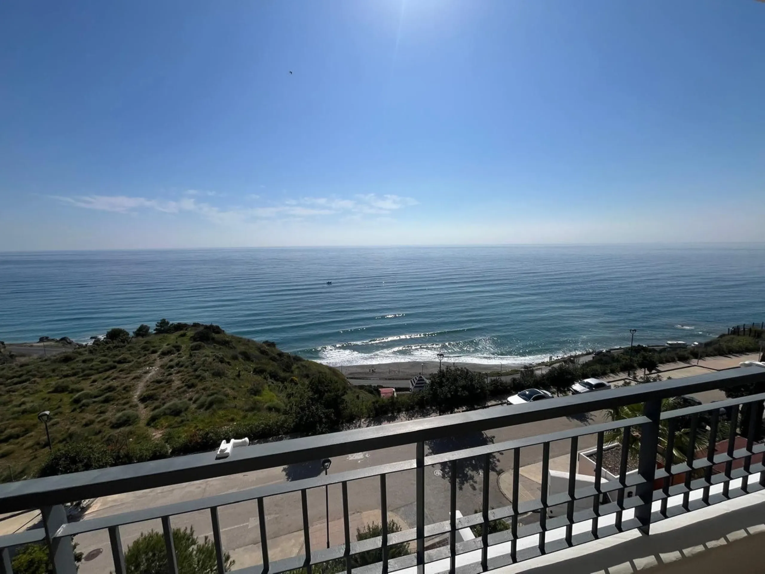 FANTASTIC PANORAMIC VIEWS TO THE SEA & MOUNTAINS