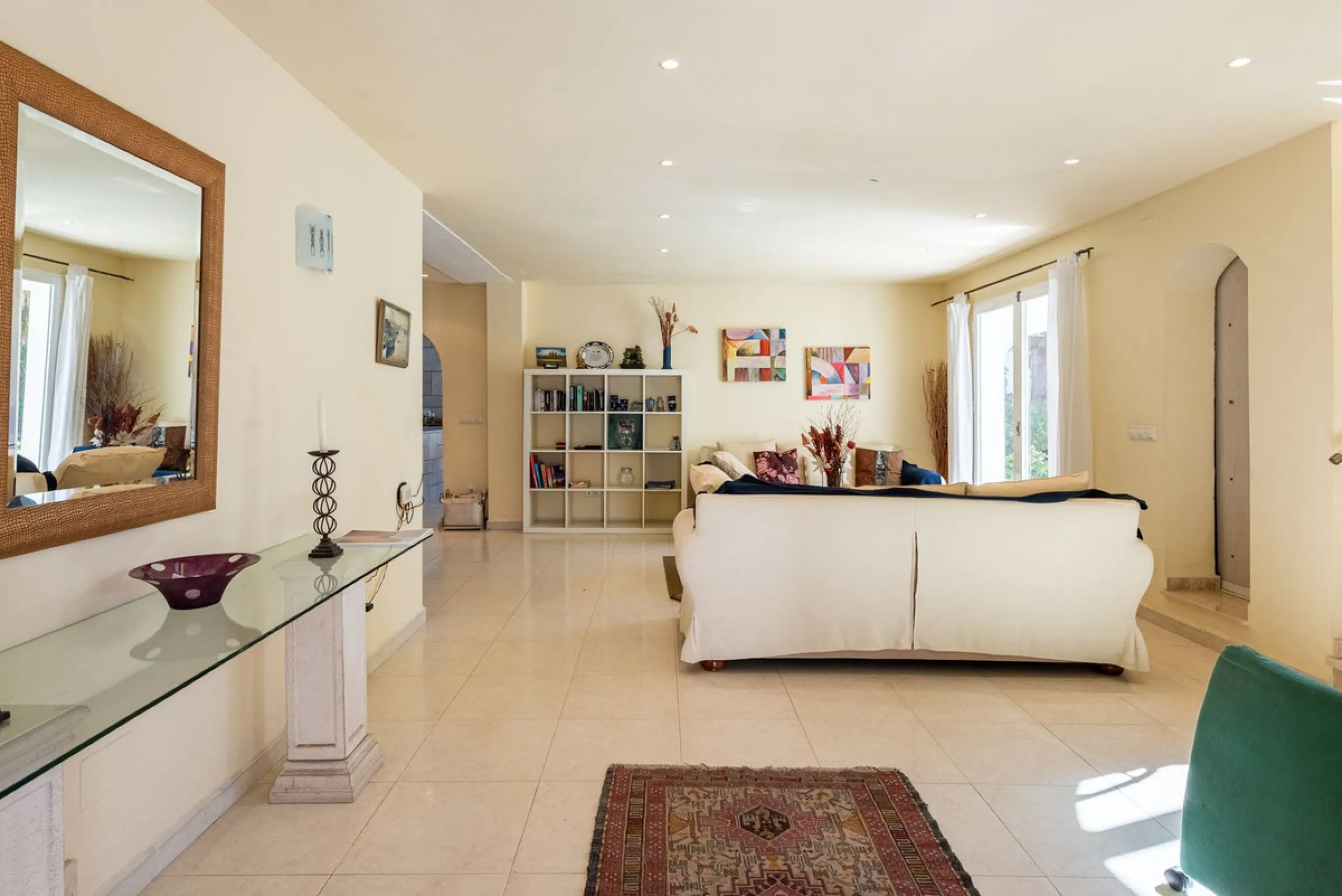 Charming Spanish Villa with Sea Views Just 100m from the Beach – Prime Linda Vista Baja Location Near San Pedro