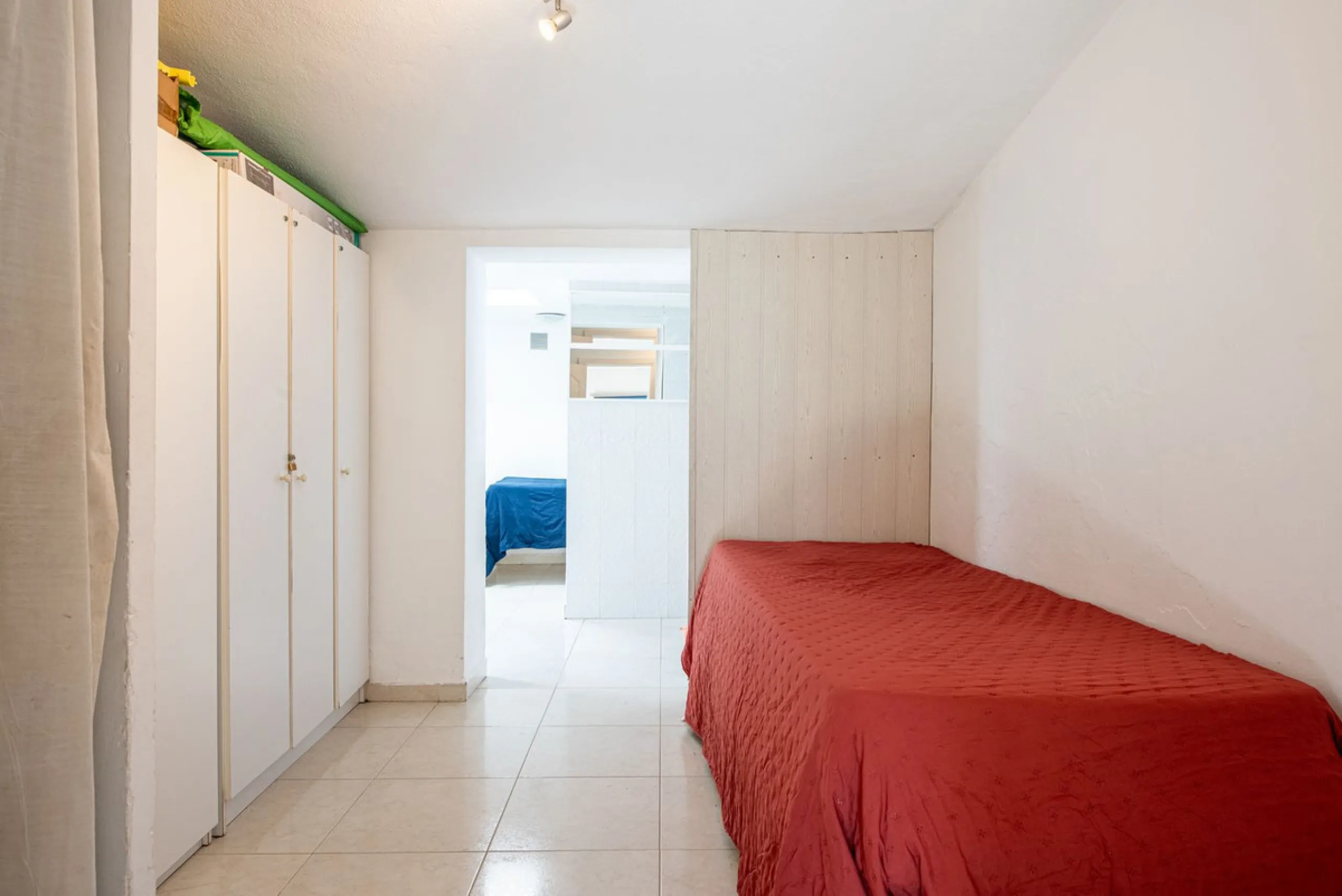 Charming Spanish Villa with Sea Views Just 100m from the Beach – Prime Linda Vista Baja Location Near San Pedro