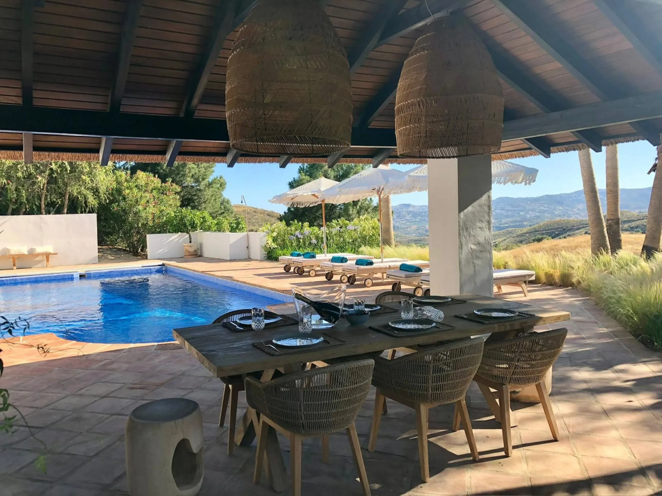 House - Detached Villa в продаже в Mijas, Málaga. В доме 4 спален и 3 ванных комнат. Площадь дома 500 м²