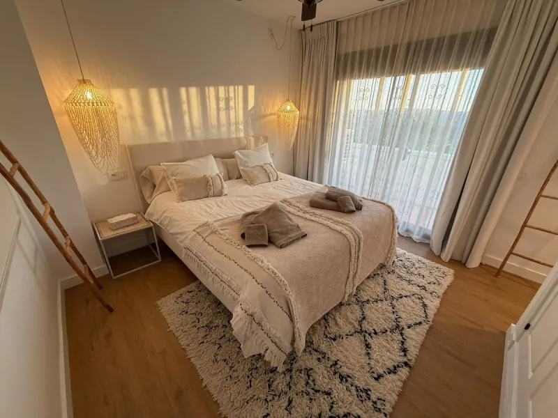 House - Detached Villa в продаже в Mijas, Málaga. В доме 4 спален и 3 ванных комнат. Площадь дома 500 м²