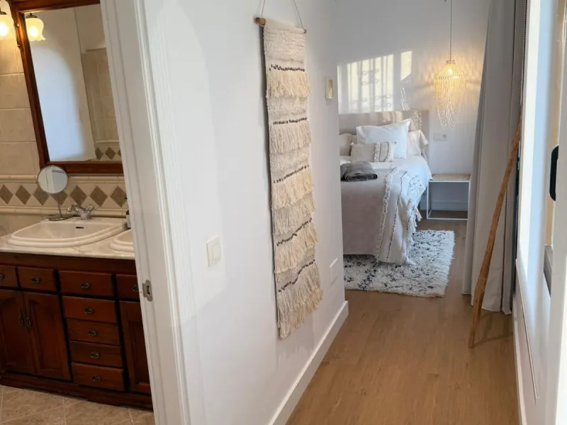 House - Detached Villa в продаже в Mijas, Málaga. В доме 4 спален и 3 ванных комнат. Площадь дома 500 м²