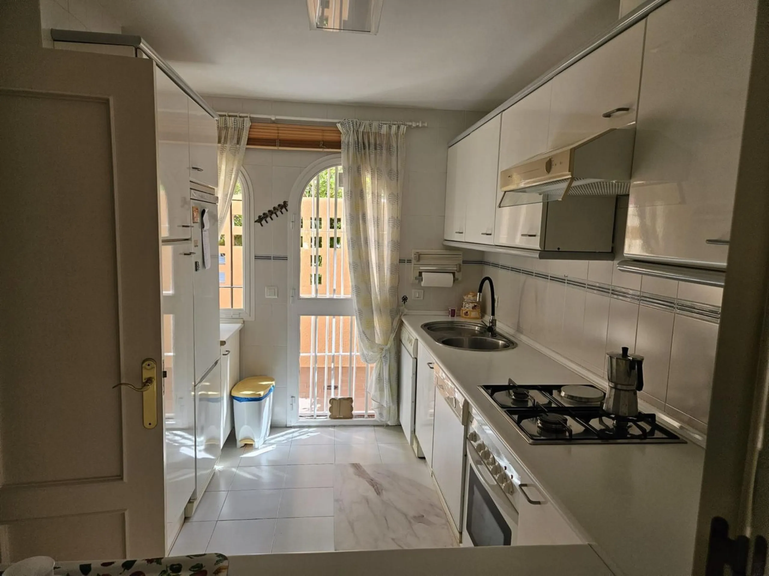 Property Summary (English)