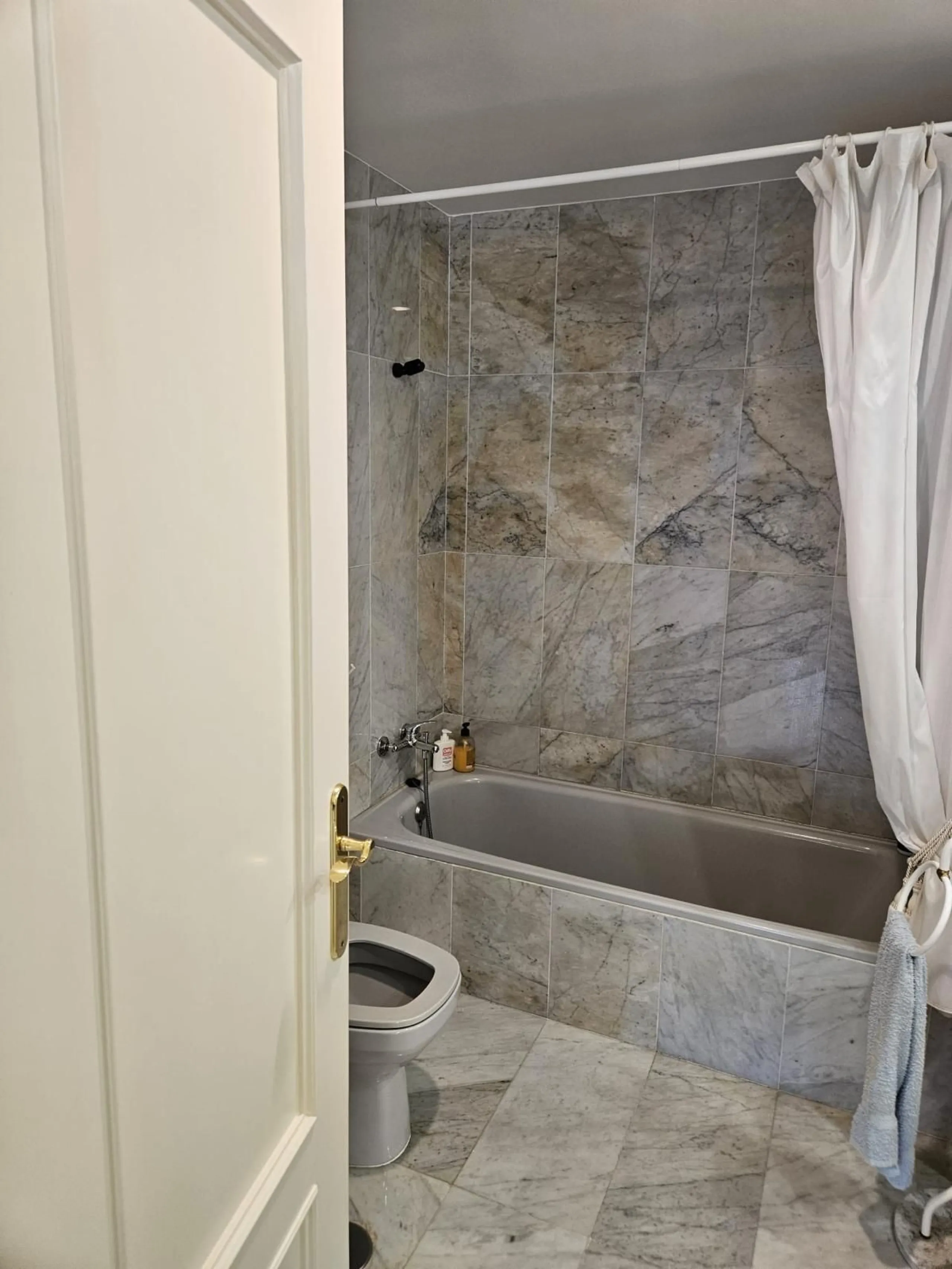 Property Summary (English)