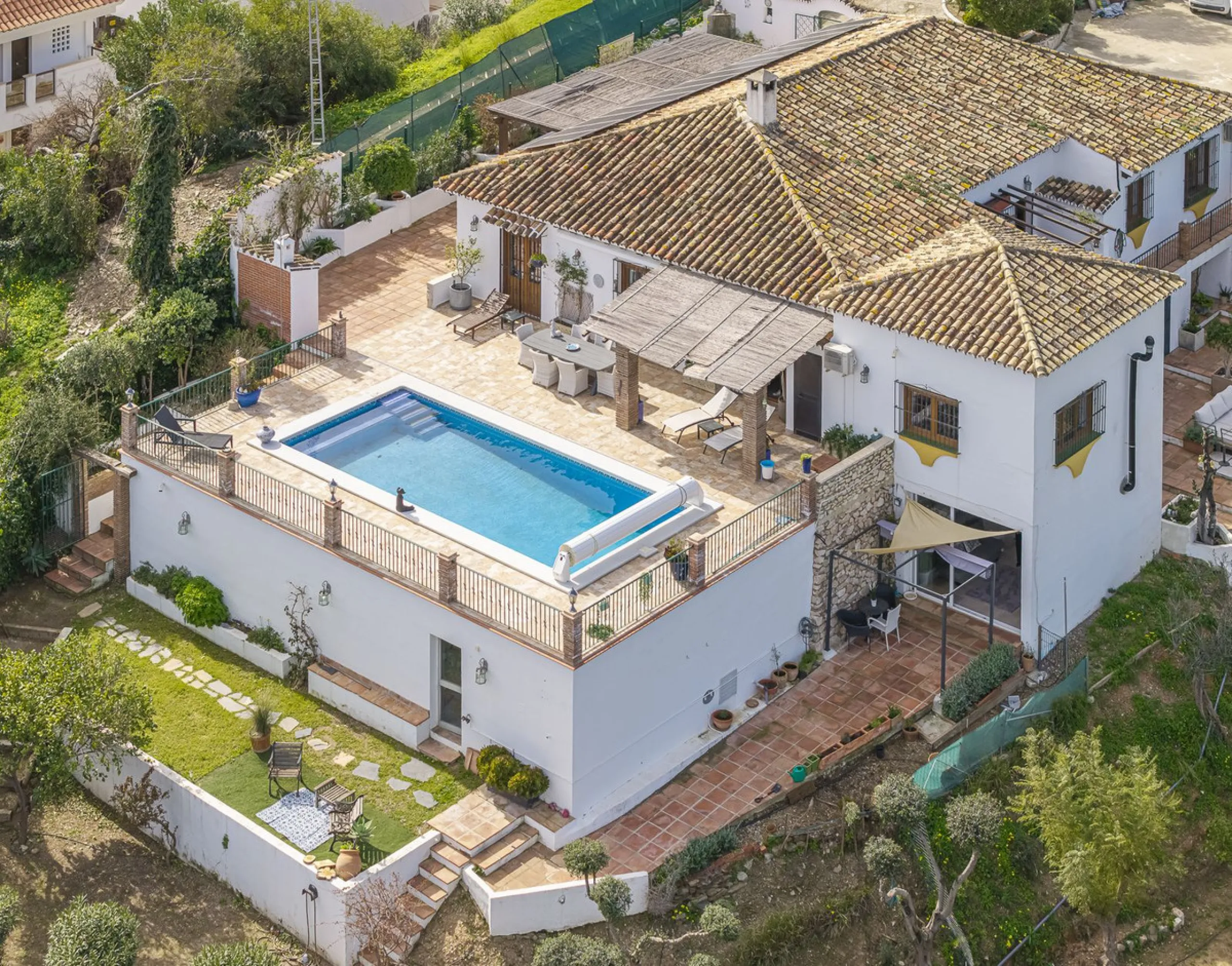 There are beautiful houses… and then there are places that create a special feeling from the very first moment.