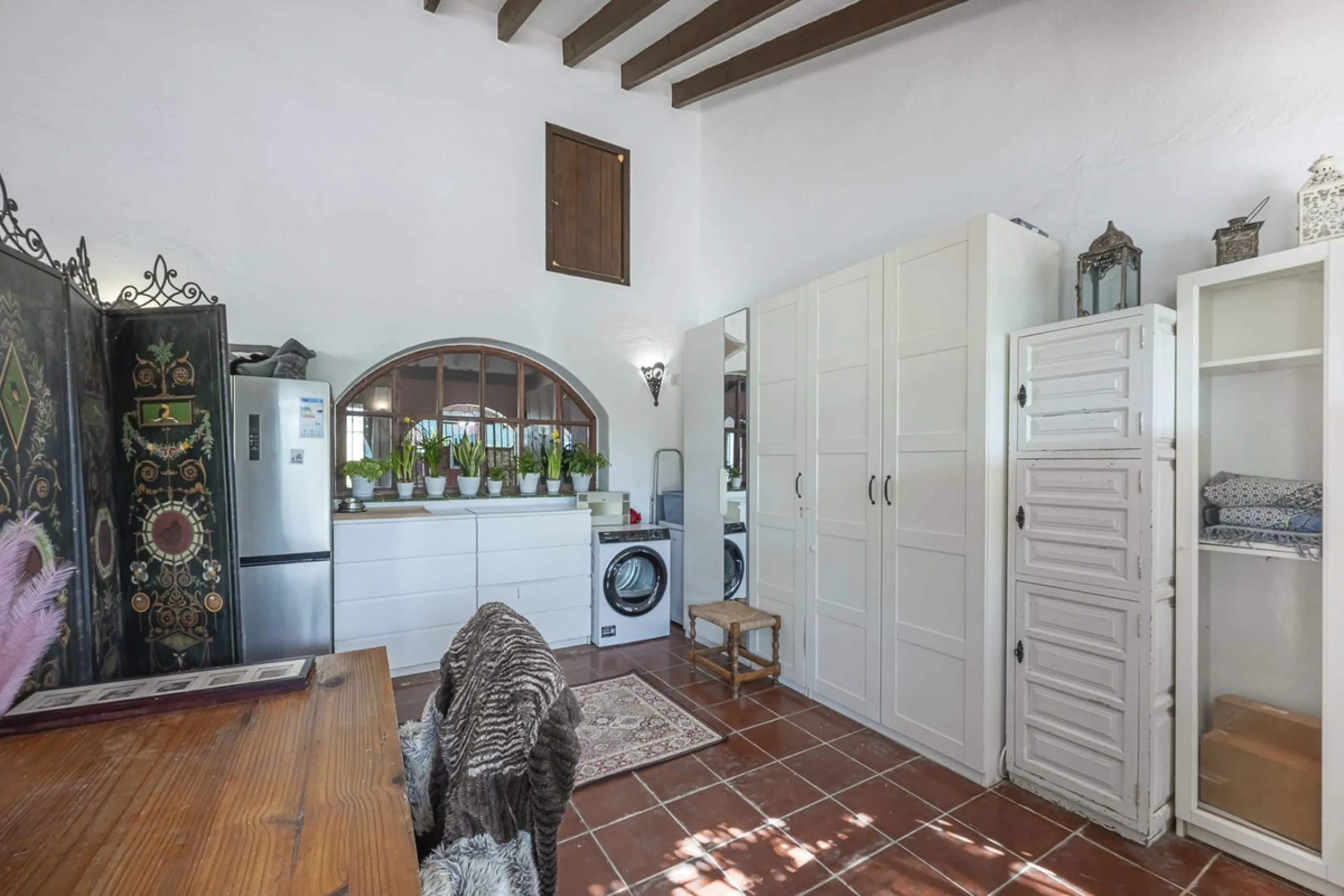 There are beautiful houses… and then there are places that create a special feeling from the very first moment.