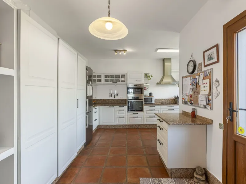 There are beautiful houses… and then there are places that create a special feeling from the very first moment.