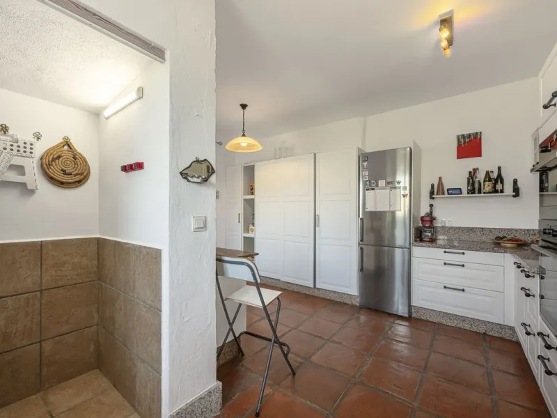 There are beautiful houses… and then there are places that create a special feeling from the very first moment.