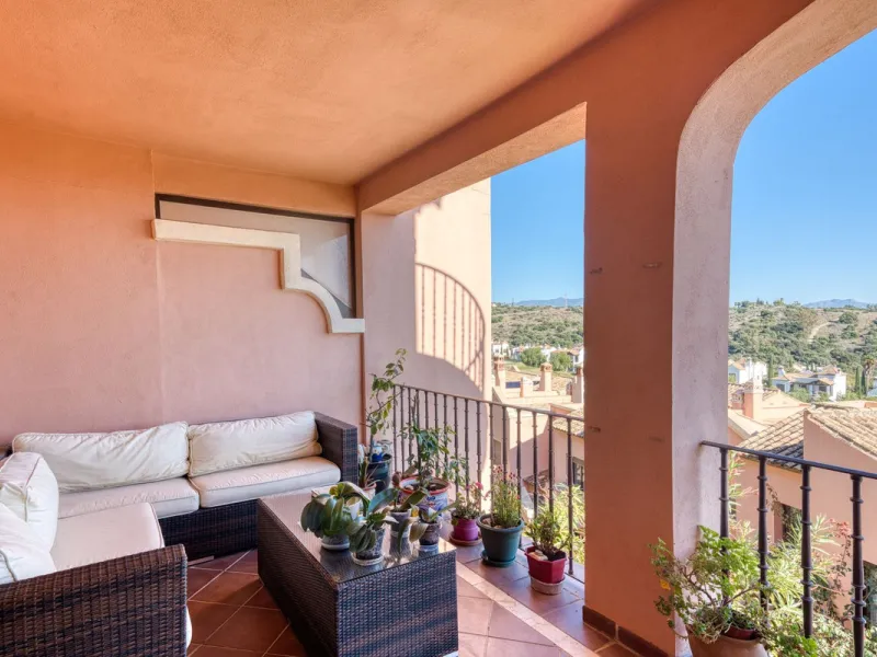 Refined Three-Bedroom Townhouse in an Exclusive Gated Community | Estepona