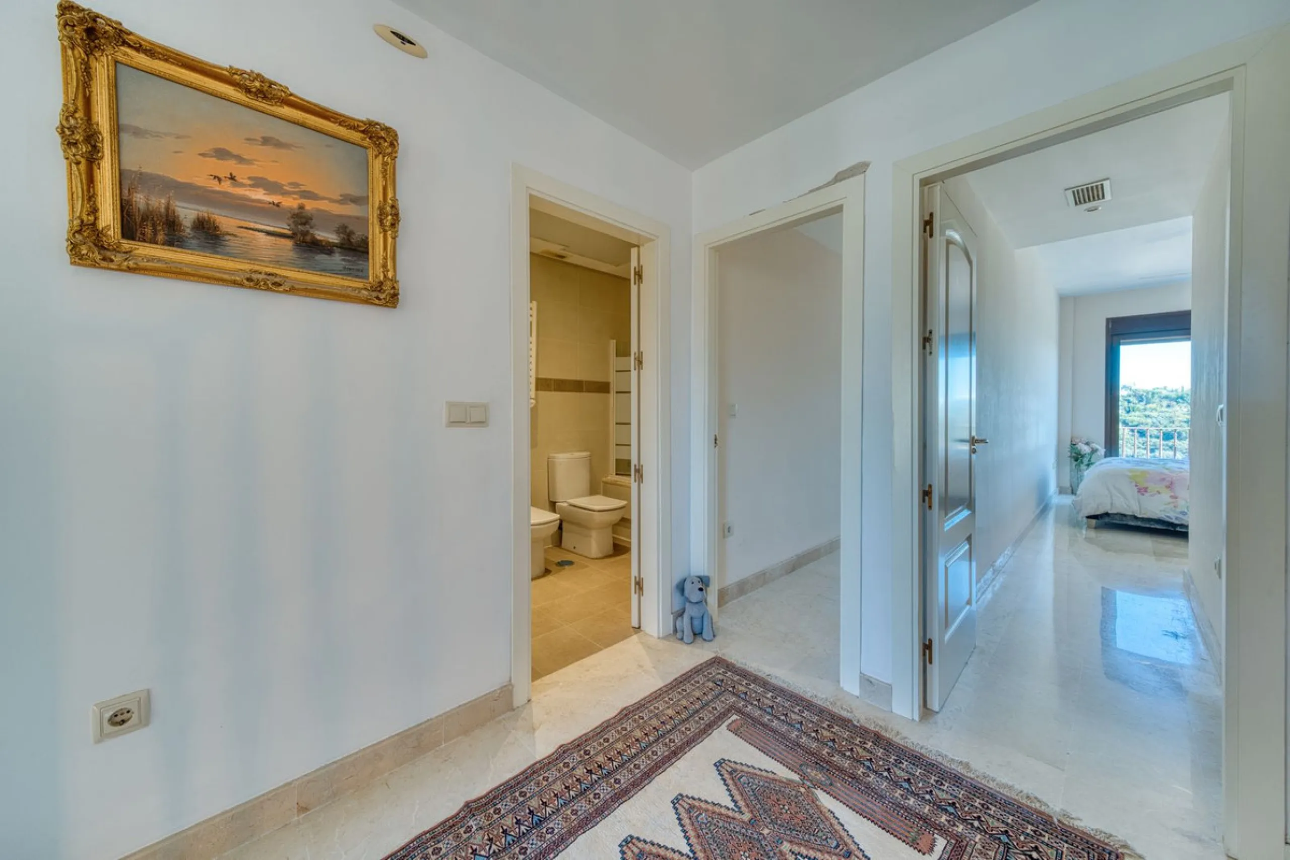 Refined Three-Bedroom Townhouse in an Exclusive Gated Community | Estepona