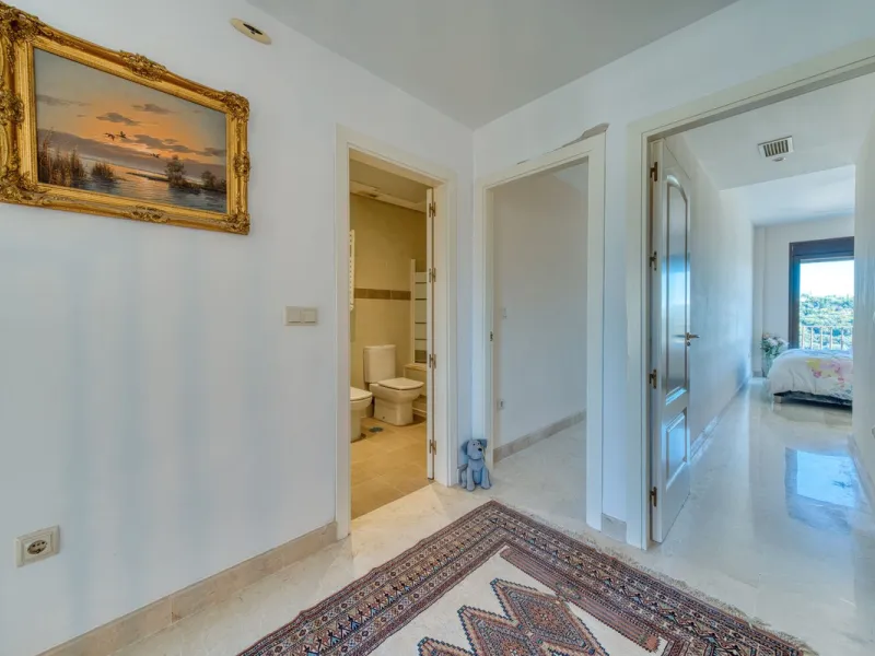 Refined Three-Bedroom Townhouse in an Exclusive Gated Community | Estepona