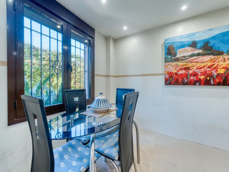Refined Three-Bedroom Townhouse in an Exclusive Gated Community | Estepona