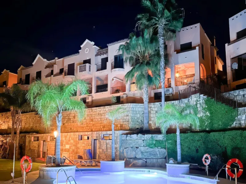 Refined Three-Bedroom Townhouse in an Exclusive Gated Community | Estepona