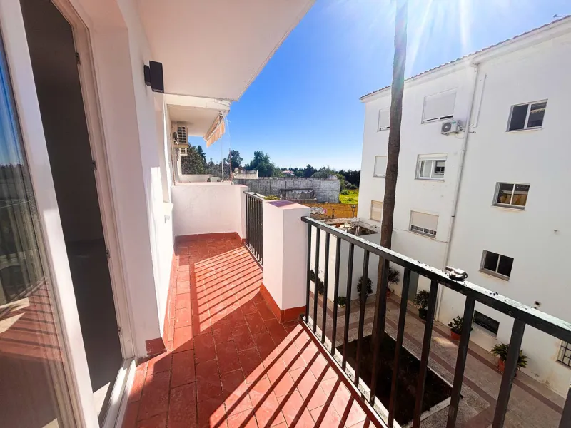 Bright and Modern 3-Bedroom Apartment in Selwo, Estepona