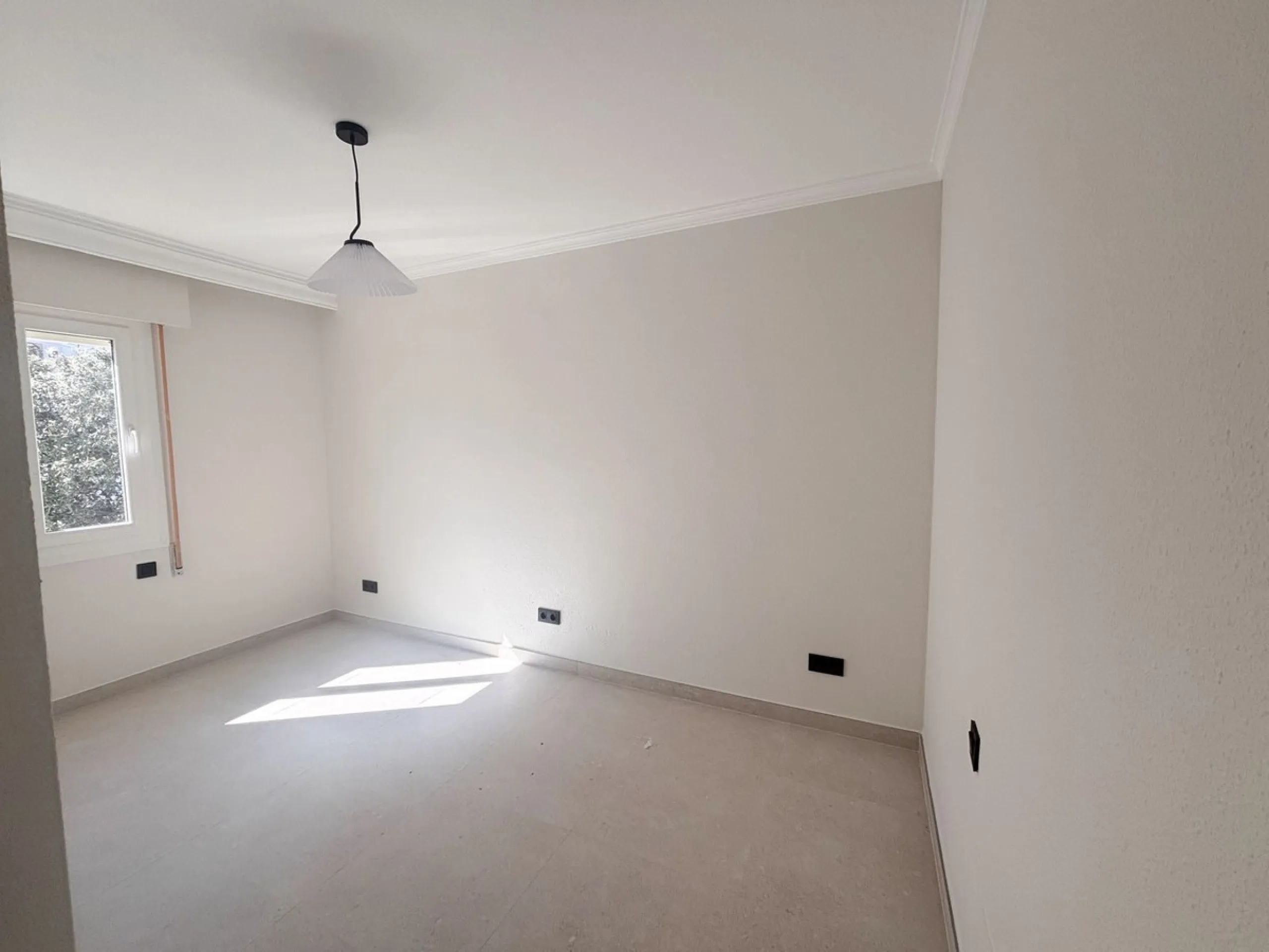 Bright and Modern 3-Bedroom Apartment in Selwo, Estepona