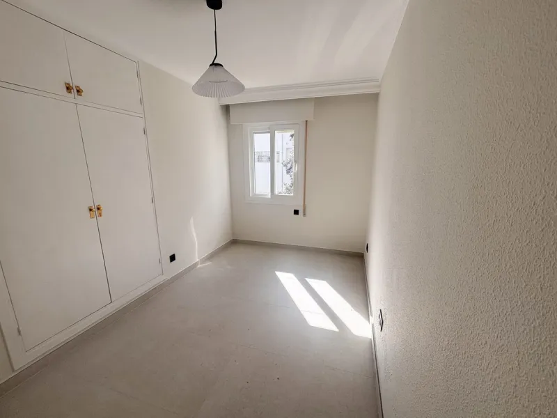 Bright and Modern 3-Bedroom Apartment in Selwo, Estepona
