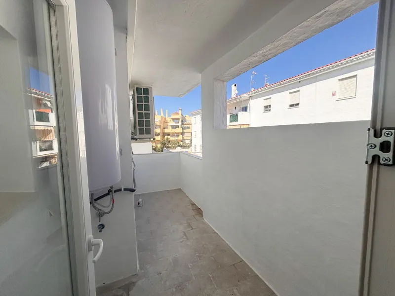 Bright and Modern 3-Bedroom Apartment in Selwo, Estepona