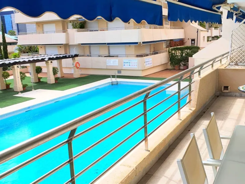 Nice apartment in the heart of Puerto Banus. Close to transport, sandy beach, restaurants and luxury stores such as El Corte Ingles. Apartment is available for rent long or short periods. It has 2 bedrooms (the master bedroom has its own bathroom).