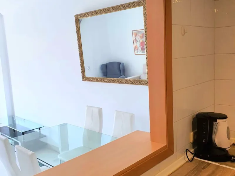 Nice apartment in the heart of Puerto Banus. Close to transport, sandy beach, restaurants and luxury stores such as El Corte Ingles. Apartment is available for rent long or short periods. It has 2 bedrooms (the master bedroom has its own bathroom).