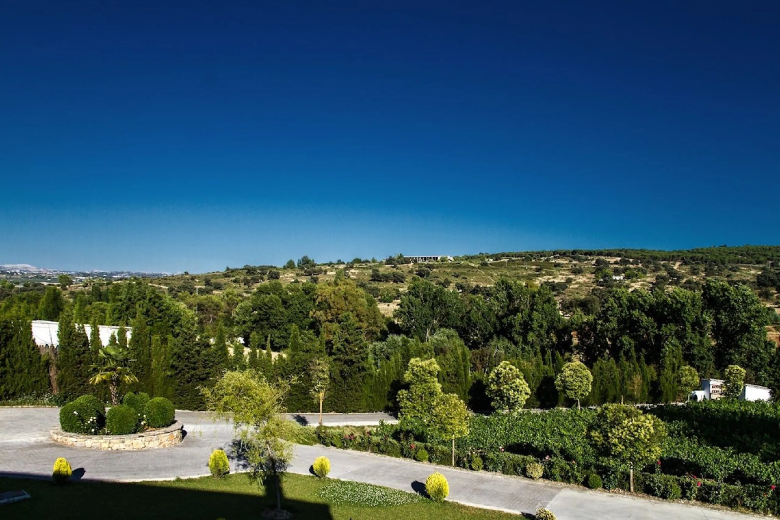 Discover the ultimate Andalusian retreat. A 4-star boutique estate offers a rare blend of historic charm and modern luxury, just 10 minutes from the iconic center of Ronda. This impeccably restored 7-bedroom Cortijo (traditional farmhouse) nestled in the 