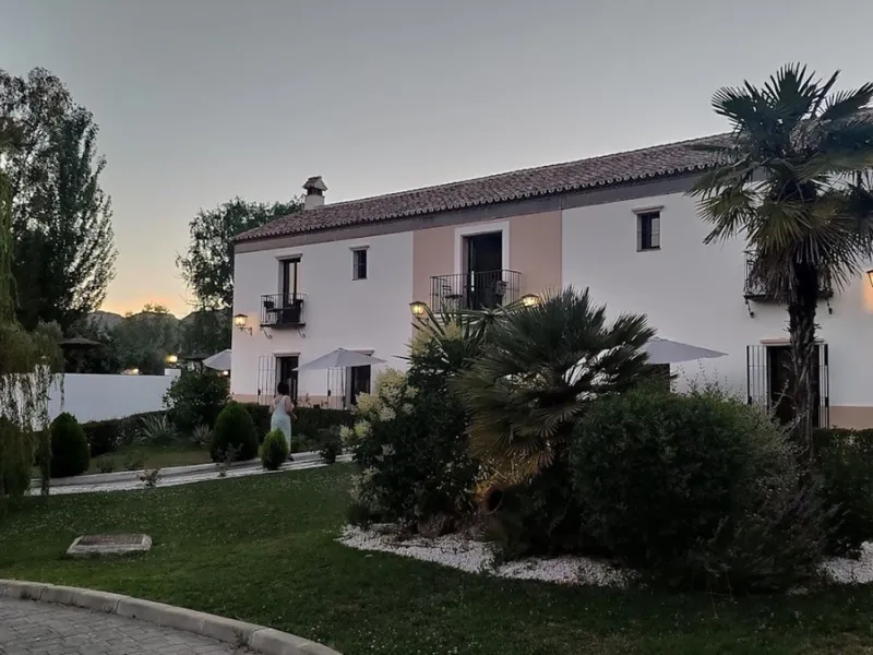 Discover the ultimate Andalusian retreat. A 4-star boutique estate offers a rare blend of historic charm and modern luxury, just 10 minutes from the iconic center of Ronda. This impeccably restored 7-bedroom Cortijo (traditional farmhouse) nestled in the 