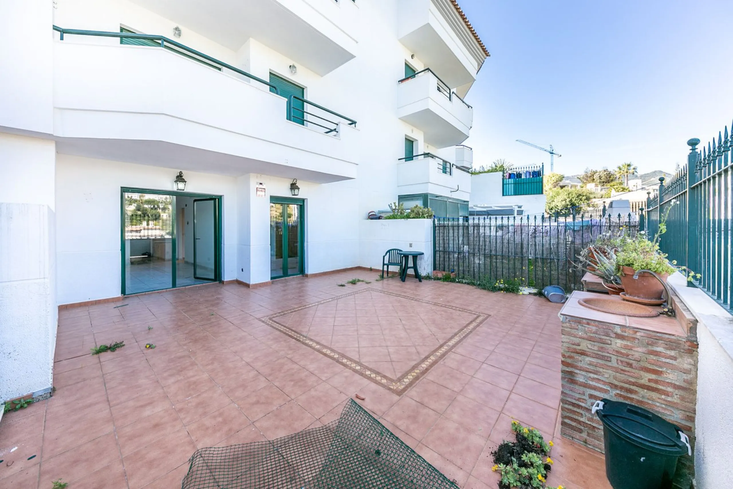 Your Private Oasis in Torreblanca! Ground Floor with Garden, Pool & Gym