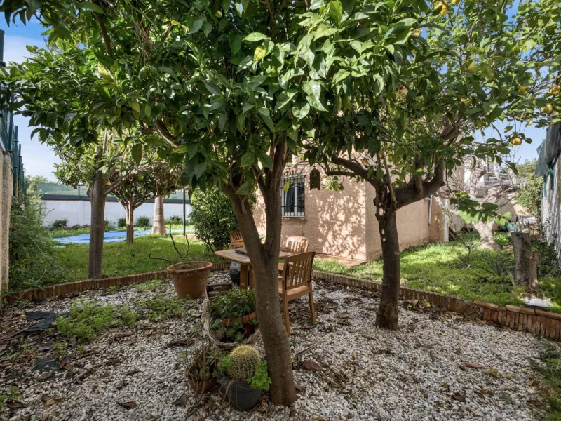 Diese beeindruckende Villa mit Aussicht – der ideale Rückzugsort für Ihre Familie