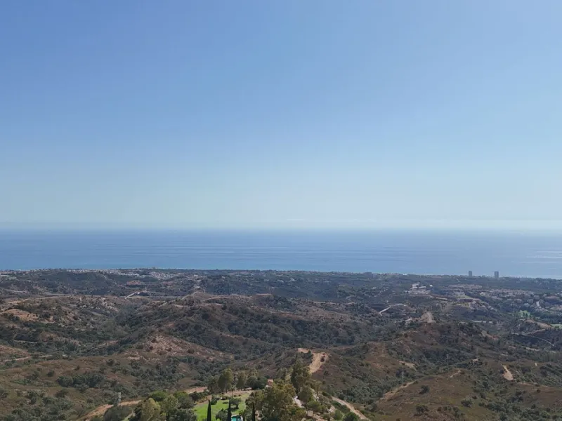 Plot - Land в продаже в Marbella, Málaga. Площадь участка 59494 м²